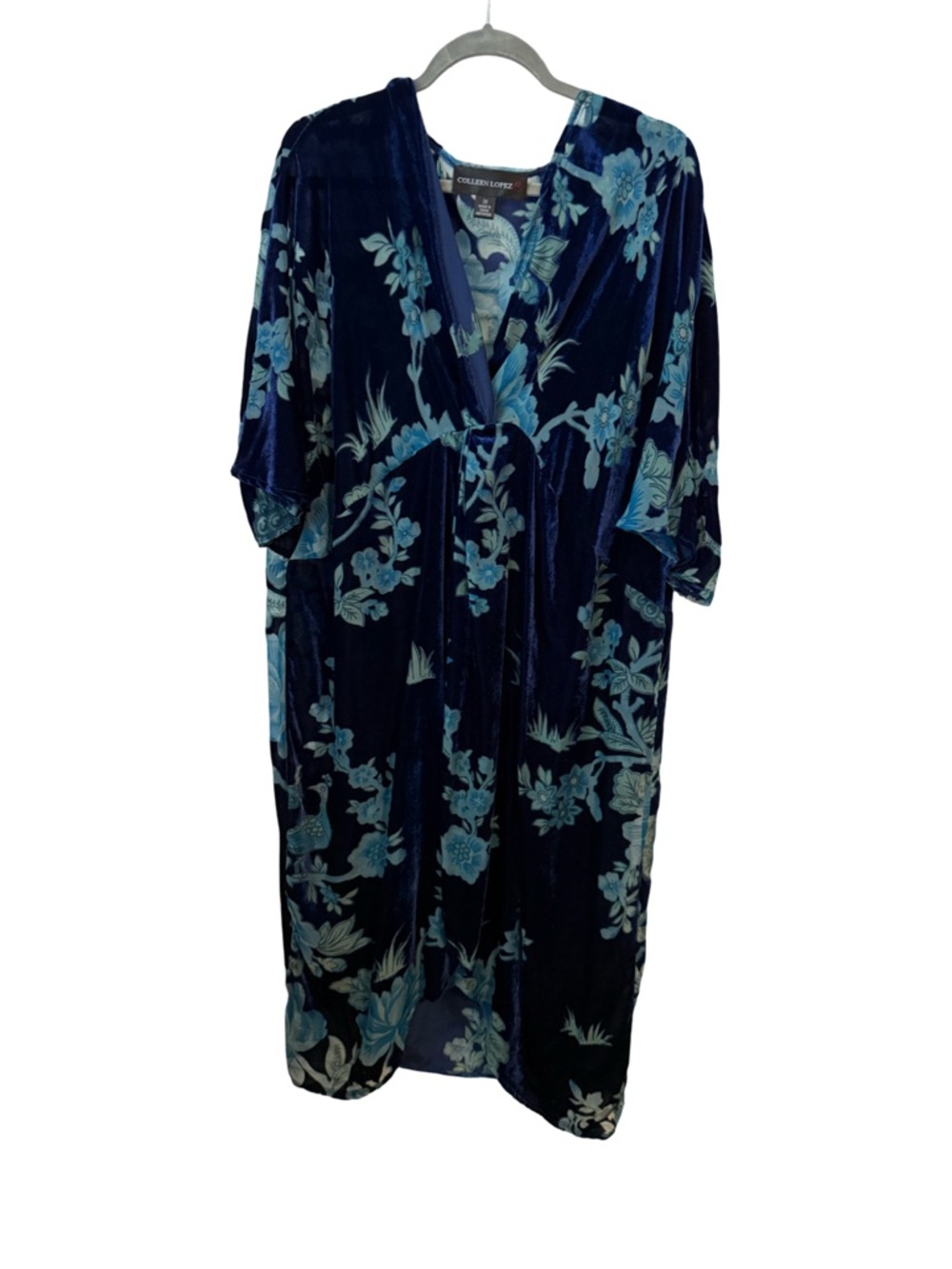 Colleen Lopez Navy and Light Blue Velvet Floral Kimono